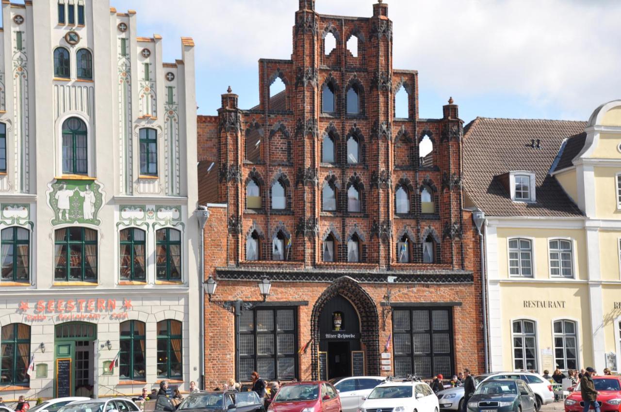 Emilias Hues, Reethaus In Der Bucht Von Wismar 지로우 외부 사진